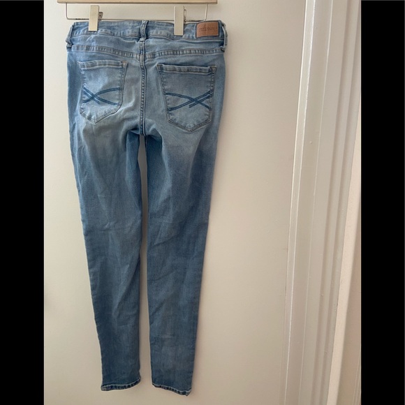 SALE!!! REDUCED!! (Oct 2023) Aeropostale Gorgeous Jean Jeggings Great condition! - Picture 7 of 7